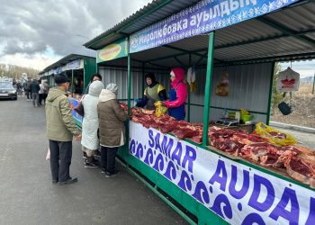 Самарлық шаруалар сапалы өнім ұсынды, халық дән риза