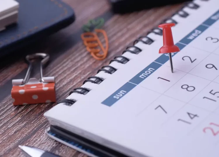 Қарашада қазақстандықтар 10 күн демалады