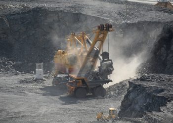 ШҚО-да өңдеу өнеркәсібіне салынатын инвестиция көлемі азайған