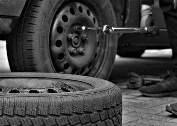 Көлік жүргізушілеріне құлаққағыс: қысқы дөңгелекке ауысу керек