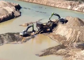 Қалжыр өзенінің арнасын бұрып, тау сілемдерін тегістегендер 1000 доллар беріп құтылып кетті — Ерлан Саиров