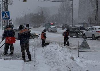 Қар күреу жұмысын дұрыс ұйымдастыра алмадыңыздар — Өскемен әкімі