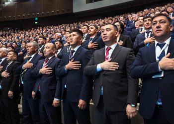 Президент: Ауыл әкімдері міндетті түрде білікті маман болуға тиіс