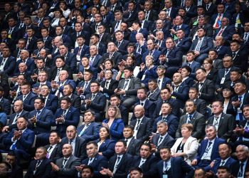 Мемлекет басшысы: Әкім – ең алдымен, халықпен тікелей жұмыс істейтін мемлекеттік қызметші