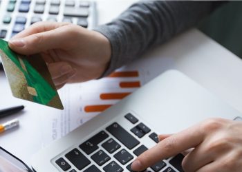 Қарызды кешіктіргендерге қиын болды: Қазақстанда жаңа несие ережесі енгізілді