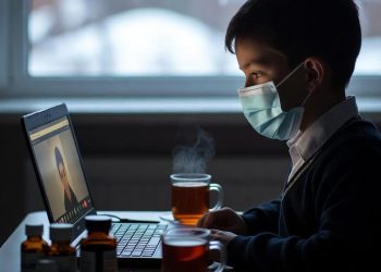 ШҚО-да 39 мыңға жуық оқушы онлайн оқып жатыр