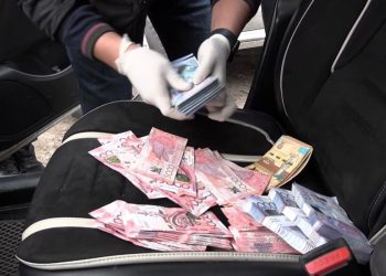 10 млн теңге шығын келген: Өскеменде үй тонаған ұры ұсталды