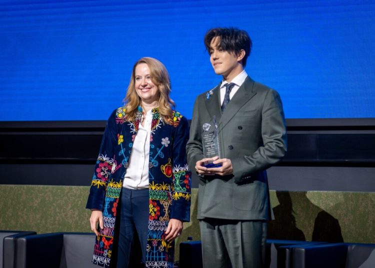 Димаш Құдайберген Халықаралық көші-қон ұйымының жаһандық ізгі ниет елшісі атанды