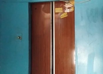 Өскеменде тозығы жеткен лифтілер жаңартылып жатыр