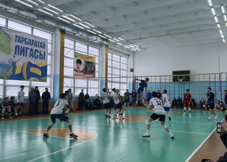 Өскеменде Сәбира Мұхамеджанованы еске алуға арналған волейбол турнирі өтті