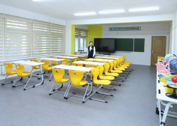 Биыл Шемонаихада сегіз мектеп жөнделді