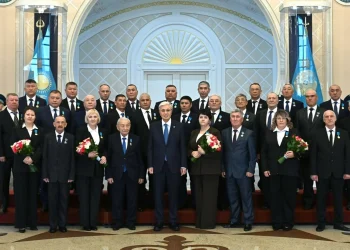 Шығыстың энергетиктері Президент қолынан марапат алды