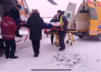 Алтай ауданынан жүкті әйелді тікұшақпен жеткізді