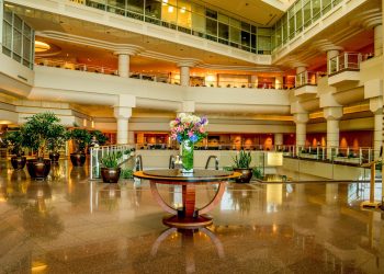 Қытай инвесторы Өскеменде бес жұлдызды қонақ үй салады