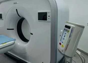 Өскемендегі «бірінші қалалық ауруханаға» компьютерлік томограф орнатылды