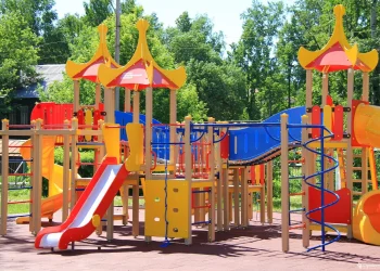 Халық қатысатын бюджет: Өскеменде 5 аула толық абаттандырылады