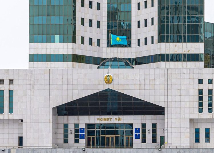 Президент тапсырмаларын жүзеге асыру: Елімізде жаңа төрт фармацевтикалық зауыт салынады