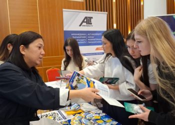 Vipusknik.kz – 2026: ШҚО-да білім көрмесі өтіп жатыр