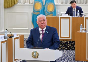 Мұрат Әбенов «мемлекет ішіндегі мемлекет» туралы фейкті жоққа шығарды