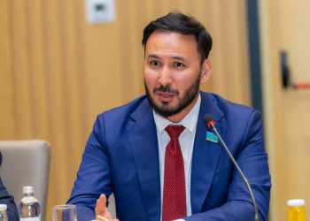 Жаңа Конституцияда теңгені ұлттық валюта ретінде бекіту ұсынылды