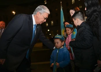 Президент Вашингтонда Қазақстан азаматтарымен кездесті