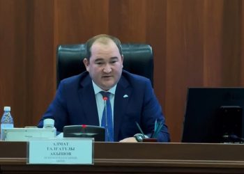 Өскемен қаласының әкімі тұрғындармен кездеседі