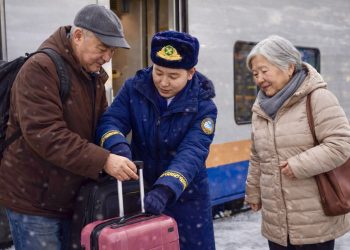 Қазақстанда 60 жастан асқан жолаушылар пойызда жеңілдікпен жүреді