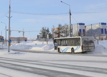 Өскеменде қыз баланы автобус қағып кетті