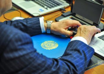 Жыл басынан бері 22 мемлекеттік қызмет алушының құқығы қалпына келтірілген – ШҚО