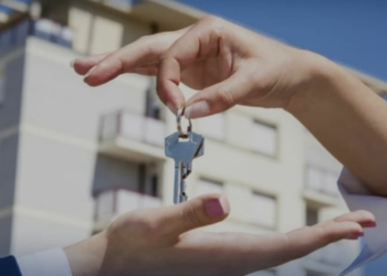 Жаңа Конституция тұрғын үй иелерінің құқығын жосықсыз жалға алушылардан қорғайды