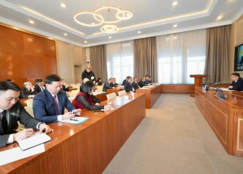 Инвестиция, құрылыс, өнеркәсіп: ШҚО-да өңірдің әлеуметтік-экономикалық даму көрсеткіштері талқыланды