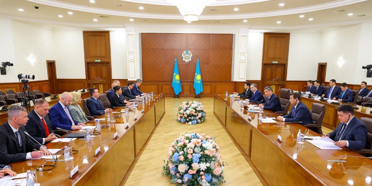 Қазақстанда өндірісті локализациялау бойынша жаңа келісімдерге қол қойылды