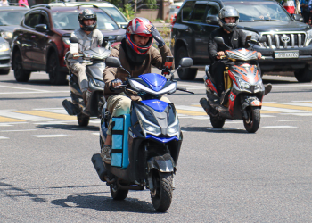 ШҚО полициясы мопед иелеріне ескерту жасады