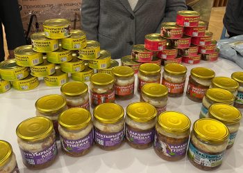 Ауыл аманаты: Алтай ауданында жартылай фабрикаттар мен консервілер шығарылады