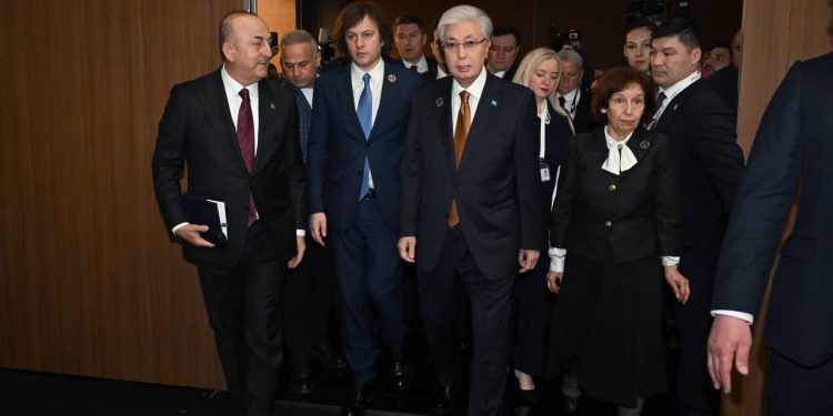 Мемлекет басшысы Анталия дипломатиялық форумының панельдік сессиясына қатысты