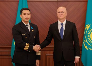 Президент атынан Таяу Шығыстан қазақстандықтарды эвакуациялауға қатысқандар марапатталды