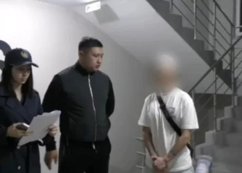 Алматыдан Өскеменге есірткі тасыған екі курьер ұсталды