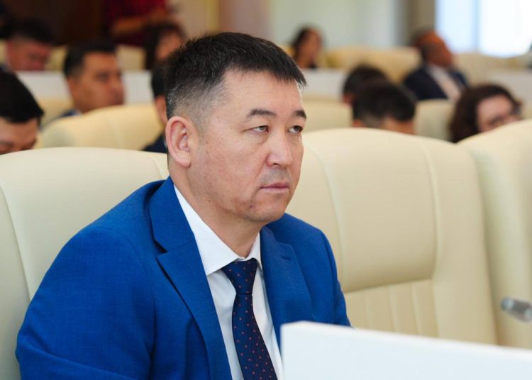 ШҚО жолаушылар көлігі және автомобиль жолдары басқармасына жаңа басшы тағайындалды
