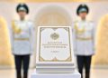 «Дәуірлік оқиға» – Тоқаев қазақстандықтарды жаңа Конституцияның заңды күшіне енуімен құттықтады
