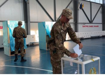 Құрылтай сайлауына сарбаздар да белсене қатысып жатыр — ШҚО