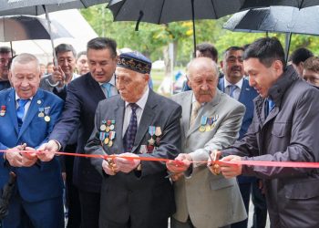 Өскеменде жаңартылған теміржол вокзалы ашылды