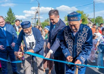 Өскеменде бос жатқан аумақ тұрғындар жиналатын орынға айналды