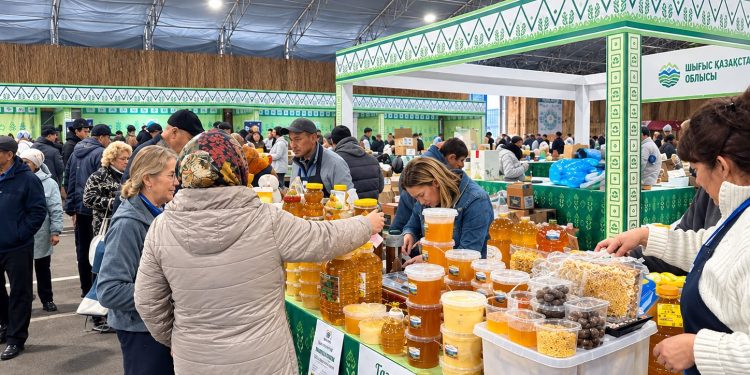 Шығыс тойбазары: Астанаға Алтай дәмі жеткізілді